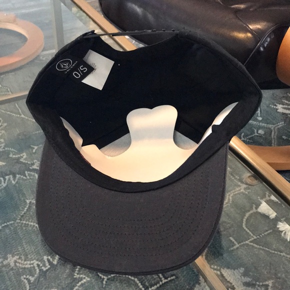 Volcom Stone Black & White SnapBack Hat NWOT - Picture 6 of 8